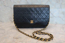 画像をギャラリービューアに読み込む, CHANEL/シャネル マトラッセチェーンショルダーバッグ ラムスキン ブラック/ゴールド金具 ショルダーバッグ 800040040
