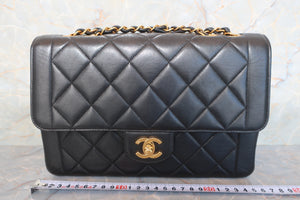 CHANEL/シャネル マトラッセチェーンショルダーバッグ ラムスキン ブラック/ゴールド金具 ショルダーバッグ 600100224