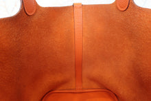 画像をギャラリービューアに読み込む, HERMES/エルメス ピコタンロックMM トリヨンクレマンス オレンジ □N刻印 ハンドバッグ 700100185