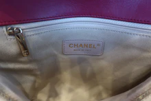 画像をギャラリービューアに読み込む, CHANEL/シャネル Vステッチシングルフラップチェーンショルダーバッグ ラムスキン ピンク/ゴールド金具 ショルダーバッグ 500100055