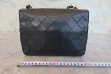 画像をギャラリービューアに読み込む, CHANEL/シャネル ミニマトラッセシングルフラップチェーンショルダーバッグ ラムスキン ブラック/ゴールド金具 ショルダーバッグ 800020201
