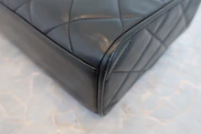 画像をギャラリービューアに読み込む, CHANEL/シャネル マトラッセショルダーバッグ ラムスキン ブラック/ゴールド金具 ショルダーバッグ 800030024
