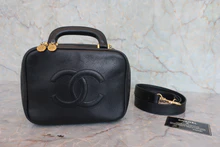 画像をギャラリービューアに読み込む, CHANEL/シャネル ココマークバニティ キャビアスキン ブラック/ゴールド金具 バニティ 800040041