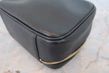 画像をギャラリービューアに読み込む, CHANEL/シャネル ココマークバニティ キャビアスキン ブラック/ゴールド金具 バニティ 800040041