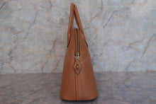 将图片加载到图库查看器，HERMES／BOLIDE 31 Graine Couchevel leather Natural □E刻印 Shoulder bag 600120285
