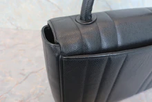 画像をギャラリービューアに読み込む, CHANEL/シャネル マドモアゼルハンドバッグ キャビアスキン ブラック/ゴールド金具 ハンドバッグ 800030016