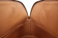 将图片加载到图库查看器，HERMES／BOLIDE 31 Graine Couchevel leather Natural □E刻印 Shoulder bag 600120285
