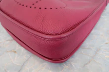 画像をギャラリービューアに読み込む, HERMES/エルメス エブリン3PM トリヨンクレマンス ルビー □N刻印 ショルダーバッグ 800040036