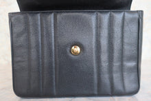 画像をギャラリービューアに読み込む, CHANEL/シャネル マドモアゼルハンドバッグ キャビアスキン ブラック/ゴールド金具 ハンドバッグ 800030016
