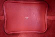 画像をギャラリービューアに読み込む, HERMES/エルメス ピコタンロックカザック2 MM トリヨンクレマンス ブルーニュイ/ヴェールシプレ/ブラック Y刻印 ハンドバッグ 800040045