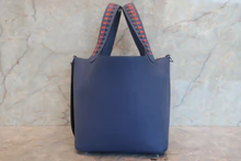 画像をギャラリービューアに読み込む, HERMES/エルメス ピコタンロックPMトレサージュ ヴォーエプソン ブルーブライトン/カプシーヌ/ブルーサフィール C刻印 ハンドバッグ 700120149