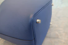 画像をギャラリービューアに読み込む, HERMES/エルメス ピコタンロックPMトレサージュ ヴォーエプソン ブルーブライトン/カプシーヌ/ブルーサフィール C刻印 ハンドバッグ 700120149