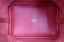 画像をギャラリービューアに読み込む, HERMES/エルメス ピコタンロックPM トリヨンクレマンス ルージュカザック A刻印 ハンドバッグ 800040035