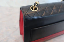 画像をギャラリービューアに読み込む, CHANEL/シャネル 2.55バイカラーチェーンショルダーバッグ ラムスキン ブラック/レッド/ゴールド金具 ショルダーバッグ 800020199
