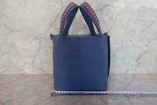 画像をギャラリービューアに読み込む, HERMES/エルメス ピコタンロックPMトレサージュ ヴォーエプソン ブルーブライトン/カプシーヌ/ブルーサフィール C刻印 ハンドバッグ 700120132