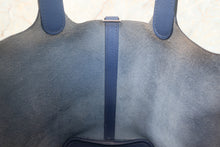 画像をギャラリービューアに読み込む, HERMES/エルメス ピコタンロックPMトレサージュ ヴォーエプソン ブルーブライトン/カプシーヌ/ブルーサフィール C刻印 ハンドバッグ 700120132