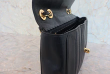 画像をギャラリービューアに読み込む, CHANEL/シャネル マドモアゼルチェーンショルダーバッグ キャビアスキン ブラック/ゴールド金具 ショルダーバッグ 800040073