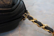 画像をギャラリービューアに読み込む, CHANEL/シャネル マトラッセチェーンショルダーバッグ キャビアスキン ブラック/ゴールド金具 800040070
