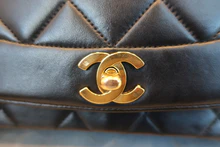 画像をギャラリービューアに読み込む, CHANEL/シャネル ダイアナマトラッセチェーンショルダーバッグ ラムスキン ブラック/ゴールド金具 ショルダーバッグ 800020195