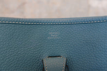 画像をギャラリービューアに読み込む, HERMES/エルメス エブリン3PM トリヨンクレマンス ブルージーン ショルダーバッグ 800040064