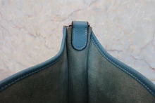 画像をギャラリービューアに読み込む, HERMES／エルメス エブリン3ＰＭ トリヨンクレマンス ブルージーン ショルダーバッグ 800040064
