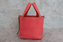 画像をギャラリービューアに読み込む, HERMES／エルメス ピコタンロックＰＭ トリヨンクレマンス ルージュピヴォワンヌ C刻印 ハンドバッグ 800040060
