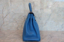 画像をギャラリービューアに読み込む, HERMES/エルメス ケリー28 トリヨンクレマンス ミコノス □O刻印 ショルダーバッグ 700070190