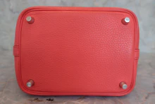 画像をギャラリービューアに読み込む, HERMES／エルメス ピコタンロックＰＭ トリヨンクレマンス ルージュピヴォワンヌ C刻印 ハンドバッグ 800040060
