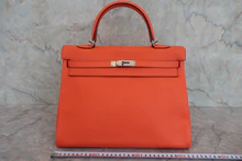 画像をギャラリービューアに読み込む, HERMES/エルメス ケリー35 トリヨンクレマンス オレンジポピー T刻印 ショルダーバッグ 800040063