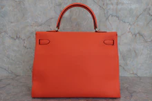 画像をギャラリービューアに読み込む, HERMES／エルメス ケリー35 トリヨンクレマンス オレンジポピー T刻印 ショルダーバッグ 800040063
