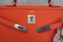 画像をギャラリービューアに読み込む, HERMES/エルメス ケリー35 トリヨンクレマンス オレンジポピー T刻印 ショルダーバッグ 800040063