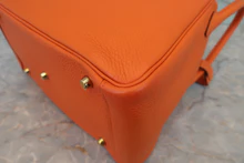 画像をギャラリービューアに読み込む, HERMES/エルメス リンディ30 トリヨンクレマンス オレンジ □O刻印 ショルダーバッグ 800040056