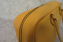 画像をギャラリービューアに読み込む, HERMES/エルメス リンディ30 トリヨンクレマンス オレンジ □O刻印 ショルダーバッグ 800040056