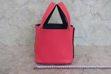 画像をギャラリービューアに読み込む, HERMES/エルメス ピコタンロックカザックPM トリヨンクレマンス ローズエクストリーム/ブルーニュイ D刻印 ハンドバッグ 800040067