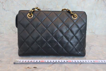 画像をギャラリービューアに読み込む, CHANEL/シャネル マトラッセチェーンショルダーバッグ キャビアスキン ブラック/ゴールド金具 ショルダーバッグ 800040089