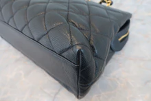 画像をギャラリービューアに読み込む, CHANEL/シャネル マトラッセチェーンショルダーバッグ キャビアスキン ブラック/ゴールド金具 ショルダーバッグ 800040089
