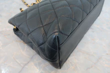 画像をギャラリービューアに読み込む, CHANEL/シャネル マトラッセチェーンショルダーバッグ キャビアスキン ブラック/ゴールド金具 ショルダーバッグ 800040089
