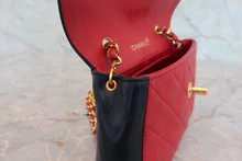 画像をギャラリービューアに読み込む, CHANEL/シャネル ミニマトラッセチェーンショルダーバッグ ラムスキン レッド/ネイビー/ゴールド金具 ショルダーバッグ 800040113
