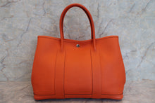 将图片加载到图库查看器，HERMES  GARDEN PARTY PM Country leather Feu □R刻印 Tote bag 700010071
