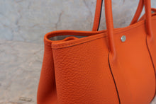 将图片加载到图库查看器，HERMES  GARDEN PARTY PM Country leather Feu □R刻印 Tote bag 700010071
