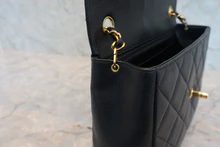 画像をギャラリービューアに読み込む, CHANEL/シャネル マトラッセチェーンショルダーバッグ キャビアスキン ブラック/ゴールド金具 ショルダーバッグ 800040086