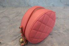 画像をギャラリービューアに読み込む, CHANEL/シャネル マトラッセラウンドチェーンショルダーバッグ ラムスキン ピンク/ゴールド金具 ショルダーバッグ 800040092