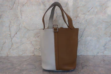 画像をギャラリービューアに読み込む, HERMES／エルメス ピコタンロックカザックＭＭ トリヨンクレマンス パールグレー/クラフト □Q刻印 ハンドバッグ 700110053
