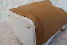 画像をギャラリービューアに読み込む, HERMES／エルメス ピコタンロックカザックＭＭ トリヨンクレマンス パールグレー/クラフト □Q刻印 ハンドバッグ 700110053
