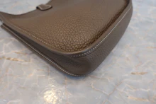 画像をギャラリービューアに読み込む, HERMES／エルメス エブリンTPM トリヨンクレマンス エトゥープ Y刻印 ショルダーバッグ 800040118
