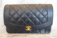 将图片加载到图库查看器，CHANEL/香奈儿 戴妃 CF 链条包 羊皮 Black/Gold hadware(黑色/金色金属) 肩背包 700010061
