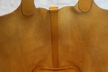 画像をギャラリービューアに読み込む, HERMES/エルメス ピコタンロックPMトレサージュ ヴォーエプソン ジョーンアンプル/ブリック/ホワイト C刻印 ハンドバッグ 800040068