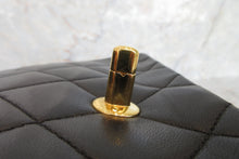 将图片加载到图库查看器，CHANEL/香奈儿 戴妃 CF 链条包 羊皮 Black/Gold hadware(黑色/金色金属) 肩背包 700010061
