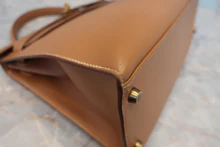 画像をギャラリービューアに読み込む, HERMES／エルメス ケリー28 クシュベル ゴールド ショルダーバッグ 800040071
