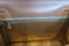 画像をギャラリービューアに読み込む, HERMES/エルメス ケリー28 クシュベル ゴールド ショルダーバッグ 800040071